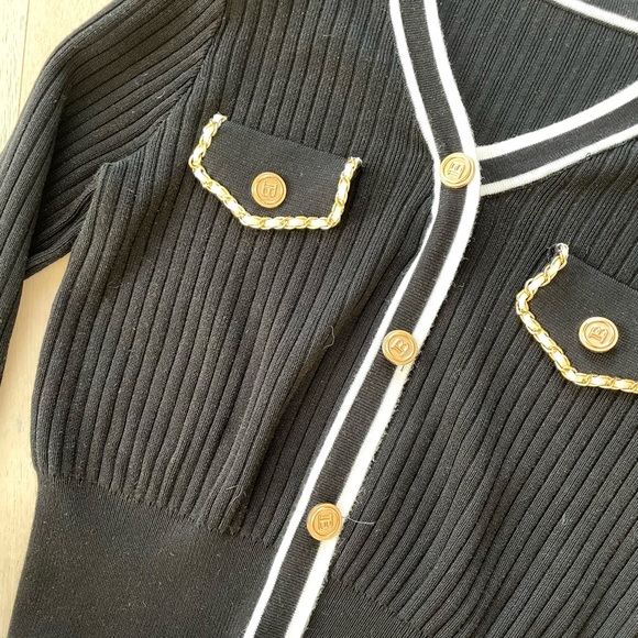 NWOT black sweater - Picture 4 of 5